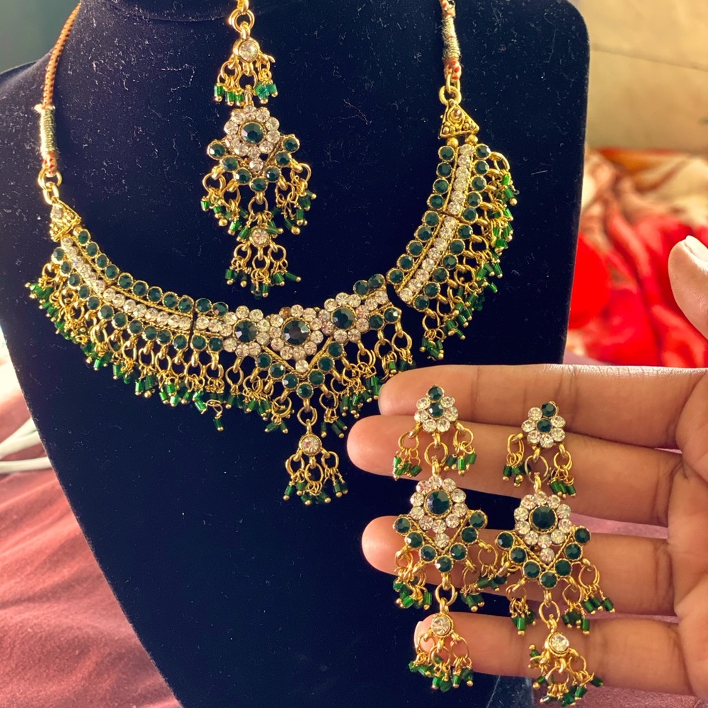 Indian/ Bollywood Wedding Jewelry Set